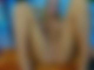 Live cam show with Mia-MiIan18 - Squirt on madthumbs