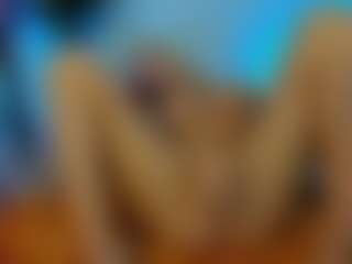 Live cam show with Mia-MiIan18 - Amateur on Camsoda