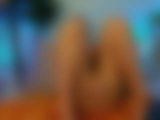 Mia-MiIan18's Live Sex Cam Show