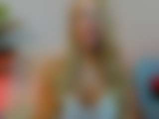 Mia-MiIan18's Live Sex Cam Show