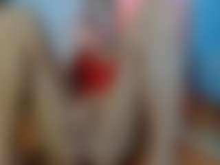 Mia-MiIan18's Live Sex Cam Show