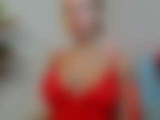 Mia-MiIan18's Live Sex Cam Show