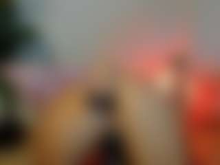 Mia-MiIan18's Live Sex Cam Show