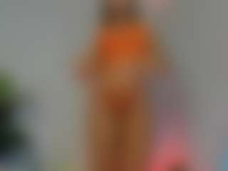Mia-MiIan18's Live Sex Cam Show