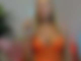 Mia-MiIan18's Live Sex Cam Show