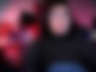 Mistress Scarlett Sen's Live Sex Cam Show