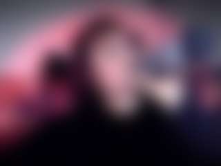 Mistress Scarlett Sen's Live Sex Cam Show