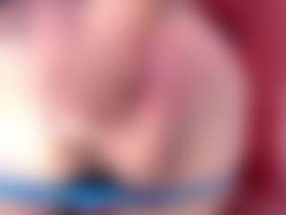 Live cam show with Gatuwildx - Red Hair on SinfulBabes