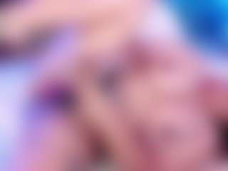 Live cam show with Gatuwildx - Red Hair MILF on CamSodaAdn