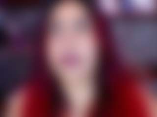 Gatuwildx MILF webcam performer live streaming