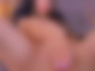 Live cam show with allijadid - Nipple Piercings on AdultVida.com