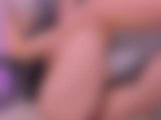 Live cam show with allijadid - Skinny on Camsoda