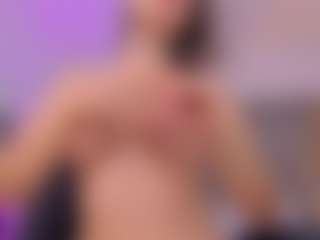Live cam show with allijadid - Nipple Piercings on Camming Site