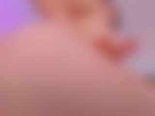 Live cam show with allijadid - Nipple Piercings on Camiplay Live