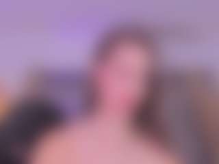 Live cam show with allijadid - Nipple Piercings on Uber Horny