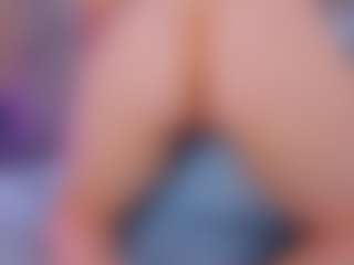 allijadid's Live Sex Cam Show