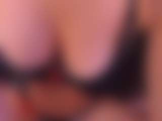 allijadid's Live Sex Cam Show