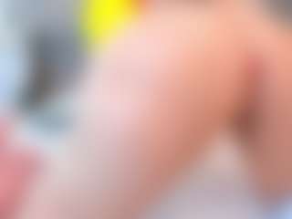Live cam show with Ella-Harper - Small Tits on MyBangCams