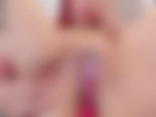 Live cam show with Ella-Harper - Deepthroat on Gym Cam Girls