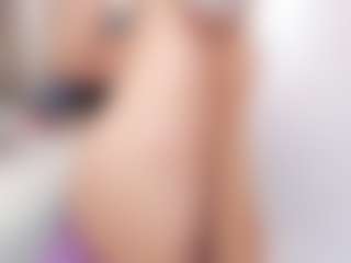 Live cam show with Ella-Harper - BBW on boobsie.com