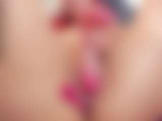 Ella-Harper's Live Sex Cam Show