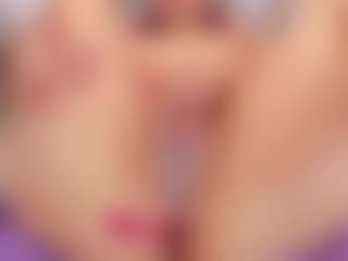 Live cam show with Ella-Harper - Small Tits Teen (18+) on chickslive.net