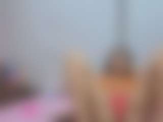 Macarena18's Live Sex Cam Show