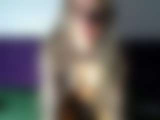 julianna69's Live Sex Cam Show