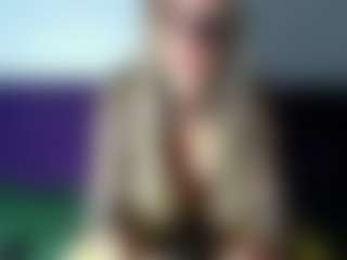 julianna69's Live Sex Cam Show