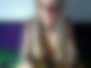 julianna69's Live Sex Cam Show