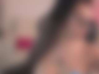 Live cam show with Valery-Dupont - Athletic Tease on xxxlivecams.org
