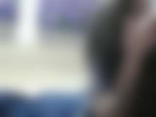 Live cam show with AquaaWett - Brown Hair on sexytreat.net