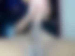 Live cam show with BrittanyQueen - White on StripNow | colombia