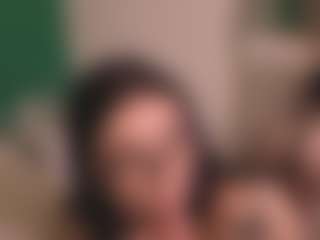 Live cam show with MAVIEIVANOVA - Fingering on AdultVida.com