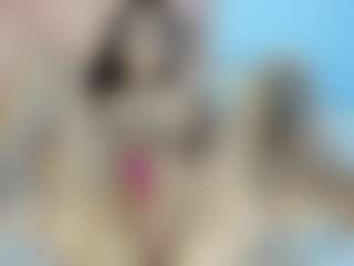 Live cam show with MAVIEIVANOVA - Striptease on nudelive.tv