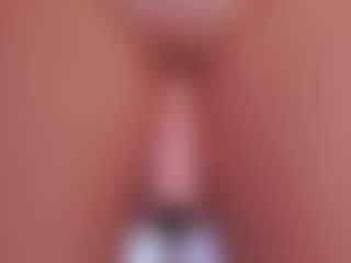 Live cam show with Emily - Camel Toe on madthumbs