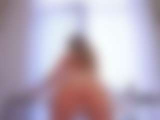 Live cam show with Emily - Camel Toe on madthumbs