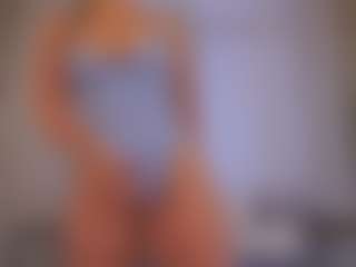 Emily's Live Sex Cam Show