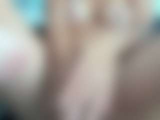 Live cam show with Danielle Smithh - Submissive on makecum.org