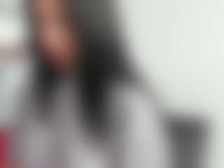 Live cam show with Danielle Smithh - Glasses on Pornisteam.com