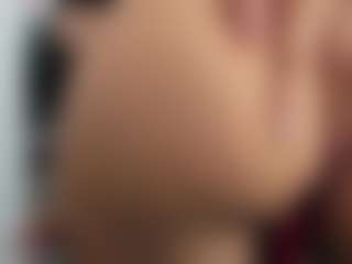 Live cam show with Danielle Smithh - Moan on eurowanks.com