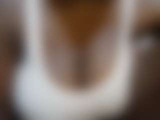 Live cam show with just-lela - Flashing on Streamer API