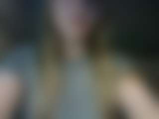 Live cam show with RosieJune - Sph on Chatstar