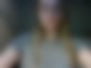 RosieJune's Live Sex Cam Show