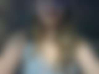 RosieJune's Live Sex Cam Show