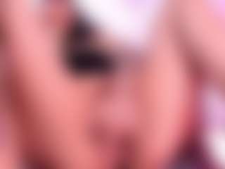 Live cam show with Valkiria-ponce - Ride on Camsoda