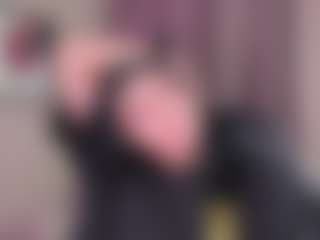 Live cam show with Valkiria-ponce - Ride on Camsoda