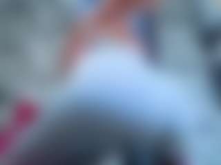 Chloe's Live Sex Cam Show