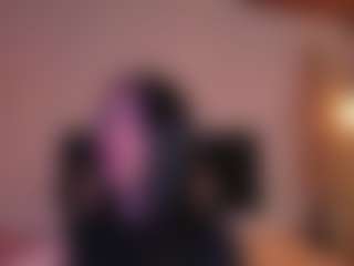 Chloe's Live Sex Cam Show