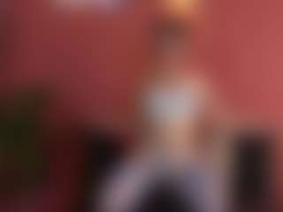 Chloe's Live Sex Cam Show